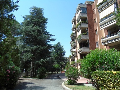 Foto Appartamento in Via Massimi 154, Roma Balduina di 83 m² con 3 locali