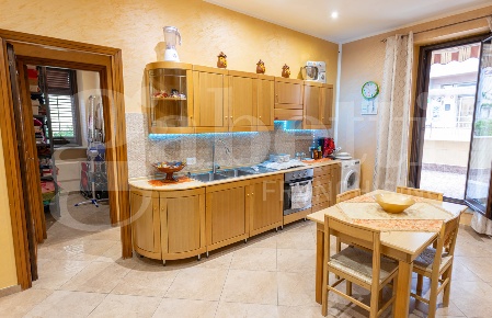 Foto Appartamento in Via Ing. Giuseppe Bagnera 20, Bagheria Centro di 85 m²