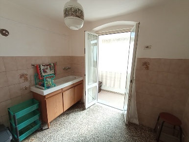 Foto Appartamento in Via Marconi, Masone Centro di 40 m² con 3 locali