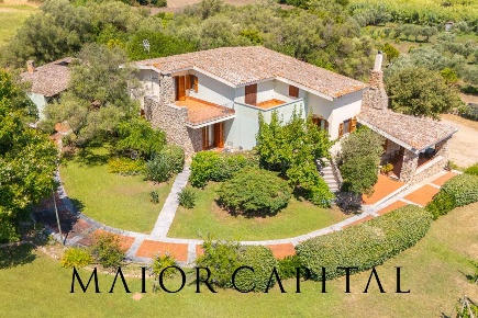 Foto Villa singola in San Vittore, Olbia Santa Mariedda di 400 m²