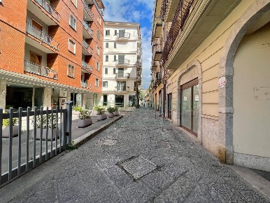 Foto Locale commerciale a Avellino Centro Storico di 95 m² in vendita