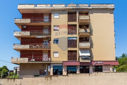 Foto Appartamento in Piazza Eroi D'ungheria, Catania Rapisardi di 100 m²