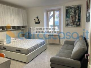 Foto Appartamento in VIA GAVARONE, Varazze Centro di 65 m² con 3 locali