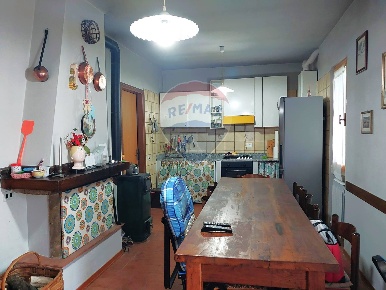 Foto Appartamento in via Pradalinara, Zeri di 54 m² con 3 locali in vendita