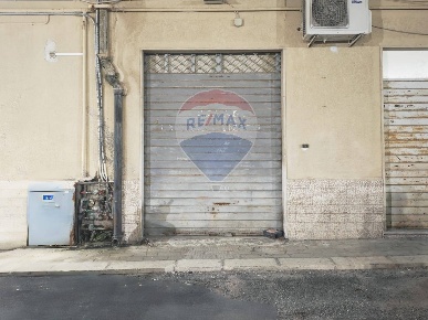 Foto Box in via Po, Siracusa Gelone - Cadorna di 45 m² con 1 locali