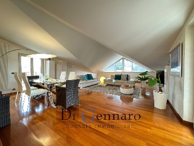 Foto Appartamento in via Saliceti, Alba Adriatica Centro di 100 m²