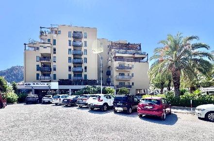 Foto Appartamento in Via citta di palermo, Bagheria Centro di 160 m²