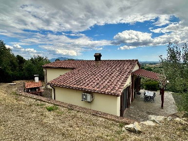 Foto Rustico a Roccastrada di 110 m² con 4 locali in vendita