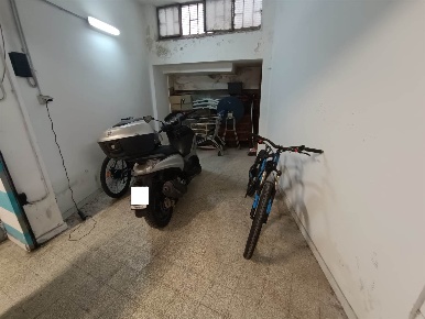 Foto Garage a Salerno Irno - Brignano di 13 m² con 1 locali in vendita