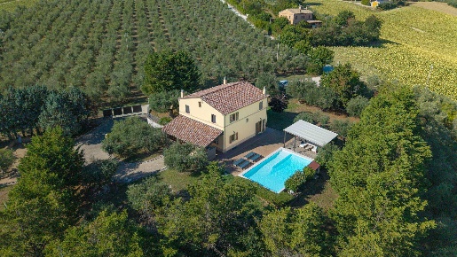 Foto Rustico in VIA dei passionisti, Jesi Santa Lucia di 218 m² in vendita