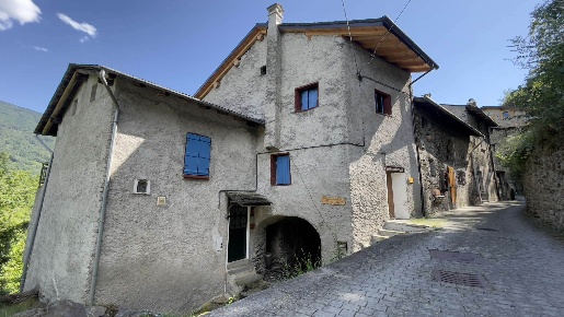 Foto Rustico in STRADA PER SAN MARTINO E RONCALE, Grosotto Roncale di 72 m²