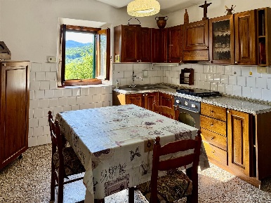 Foto Case semi ndipendenti a Pistoia Valdibrana di 125 m² con 5 locali
