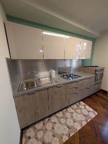 Foto Appartamento in via castellaro 13, Modena Centro Storico di 120 m²