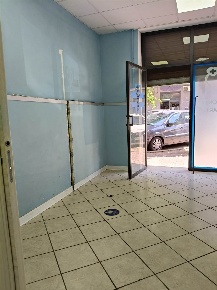 Foto Ufficio in Via Settimio Mobilio 81, Salerno Irno - Brignano di 60 m²
