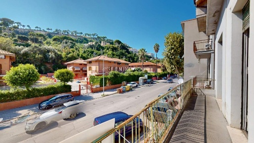 Foto Appartamento in Via Fratelli Rosselli 28, Grottammare Centro di 180 m²