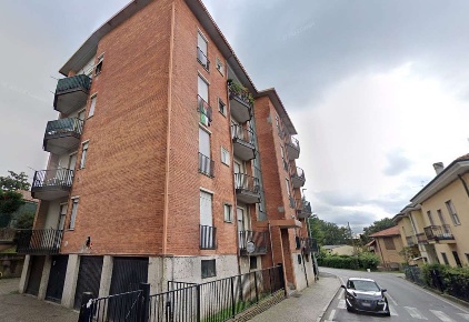 Foto Appartamento in Via Lambro  17, Lesmo di 93 m² con 3 locali in vendita