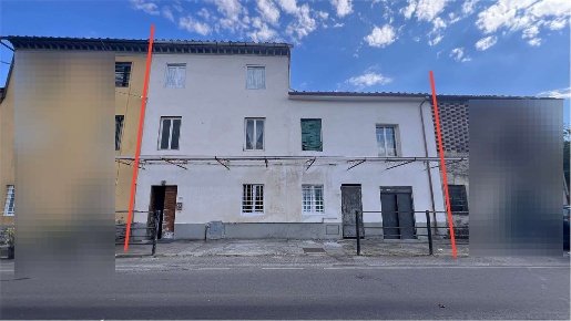 Foto Appartamento in via ciarpi 95, Porcari Centro di 250 m² con 10 locali