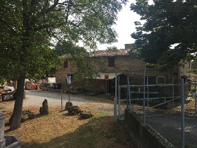Foto Rustico in via dell'Ulivo, Ravenna di 825 m² con 11 locali in vendita