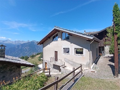 Foto Casa indipendente in sommarese, Emarèse Eresaz, Sommarèse di 150 m²