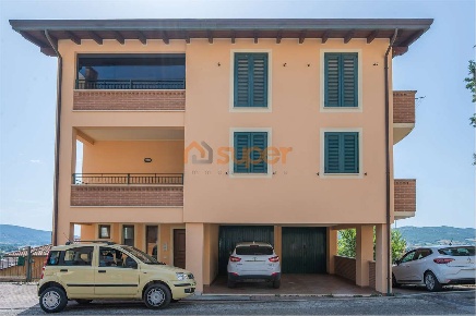 Foto Appartamento in Via Giuseppe Garibaldi, Magione Centro di 50 m²