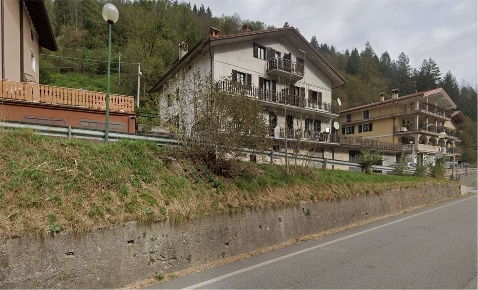 Foto Appartamento in Via Croccette 30, Collio Centro di 85 m² con 3 locali