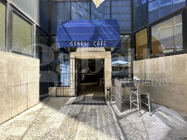 Foto Negozio in Via Cefalonia 53, Brescia Brescia Due di 132 m² in vendita