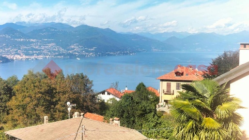 Foto Villa singola in monte zeda, Stresa di 300 m² con 4 locali in vendita