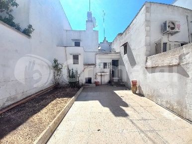 Foto Casa indipendente in Via Cattaneo 49, Presicce-Acquarica di 50 m²