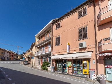 Foto Attività commerciale in Via Mercato 91, Gradara Centro di 91 m²