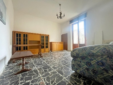 Foto Appartamento a Poggibonsi Centro di 100 m² con 4 locali in vendita