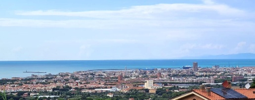 Foto Villa a schiera a Livorno Montenero Basso - Montenero Alto di 180 m²