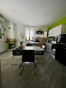 Foto Appartamento a Siena Petriccio - Acquacalda di 65 m² con 3 locali