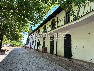 Foto Casale a Pisa Santa Maria di 300 m² con 5 locali in vendita