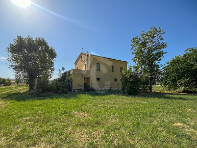 Foto Casale a Senigallia Scapezzano, Cannella, Roncitelli di 337 m²