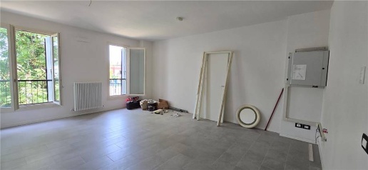 Foto Ufficio in -, Camposanto Centro di 38 m² con 1 locali in affitto