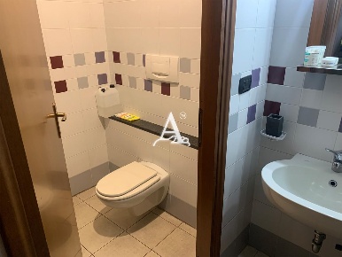 Foto Attività commerciale a Cerea Centro di 60 m² con 2 locali in vendita