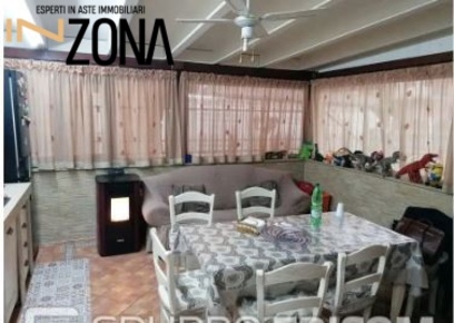Foto Appartamento in via  Leccese Cisterne, San Severo di 220 m² in vendita