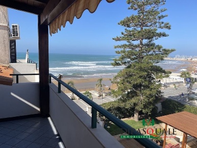 Foto Case semi ndipendenti in Lungomare Andrea Doria, Ragusa di 80 m²