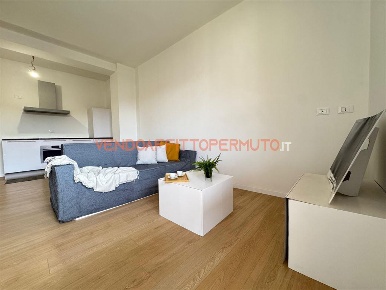 Foto Appartamento in VIA PAPA GIOVANNI XXIII, Calcio di 70 m² con 3 locali