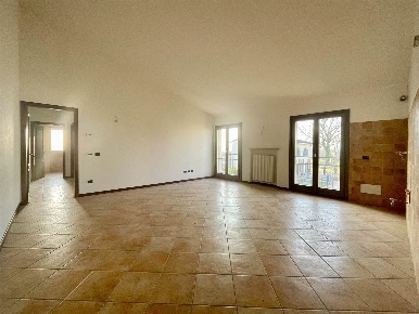 Foto Appartamento a Borgo Virgilio Parenza di 80 m² con 3 locali in vendita