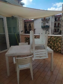 Foto Attico in VIA R. MISASI, Cosenza Centro di 75 m² con 2 locali