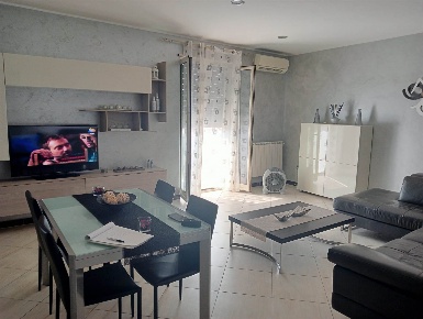 Foto Appartamento a Licata Centro di 100 m² con 3 locali in vendita