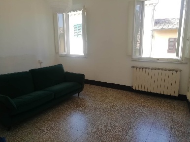 Foto Appartamento a San Miniato Centro Storico di 103 m² con 4 locali