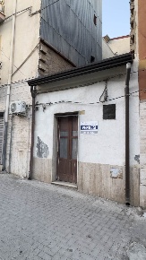 Foto Casa indipendente in via Garibaldi 75, Scordia di 35 m² con 2 locali
