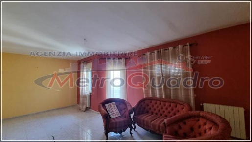 Foto Appartamento a Canicattì di 178 m² con 5 locali in affitto
