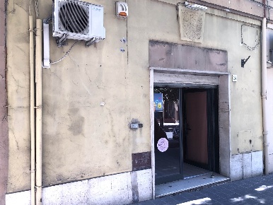 Foto Negozio in via matteotti  24, Monterotondo Centro Storico di 56 m²