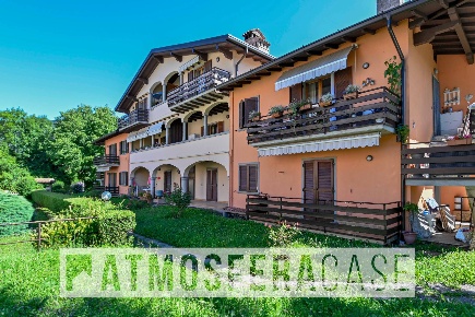 Foto Appartamento in Via Chiesa, Rovetta San Lorenzo Di Rovetta di 72 m²