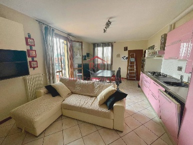 Foto Appartamento in Via Vittorio Borghi, Reggio nell'Emilia Centro
