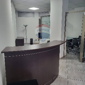 Foto Locale commerciale in Corso Delle Province, Catania Province - Veneto