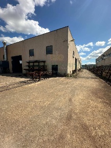 Foto Capannone industriale a Benevento di 2000 m² in vendita